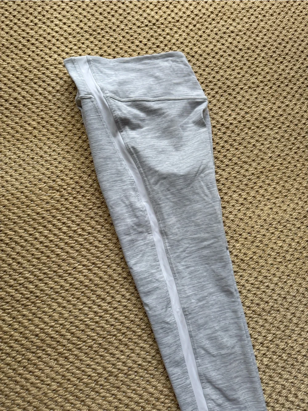 Lululemon | wunder under leggings | 25” | size 4